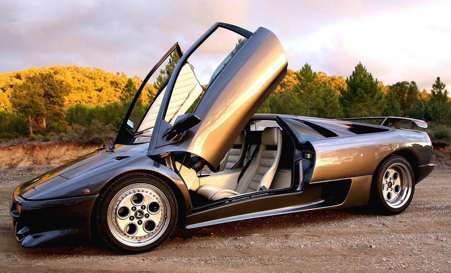 Vintage Corner: Lamborghini Diablo | Premier Financial Services