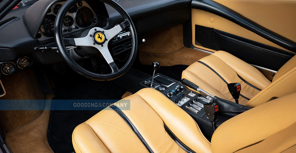 Ferrari 308 GTB interior